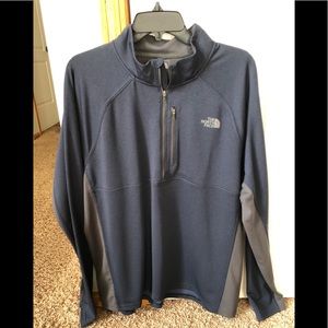 COPY - Men’s North Face Half Zip. XL